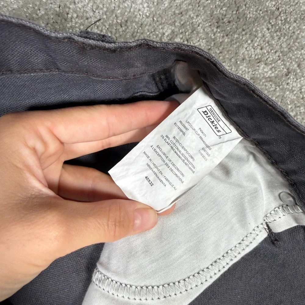 Genuine Dickies Men's 40x32 Grey Carpenter Utility Work Pants EU1939RSL